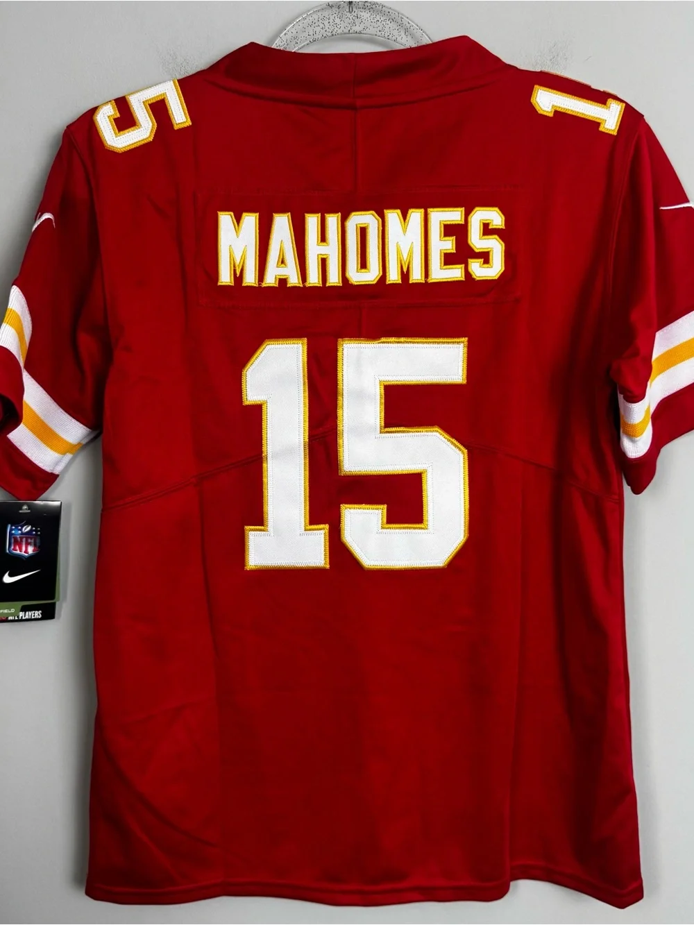 NFL x NIKE | On Field NEW Chiefs Jersey Patrick Mahomes #15 Kids Size Large